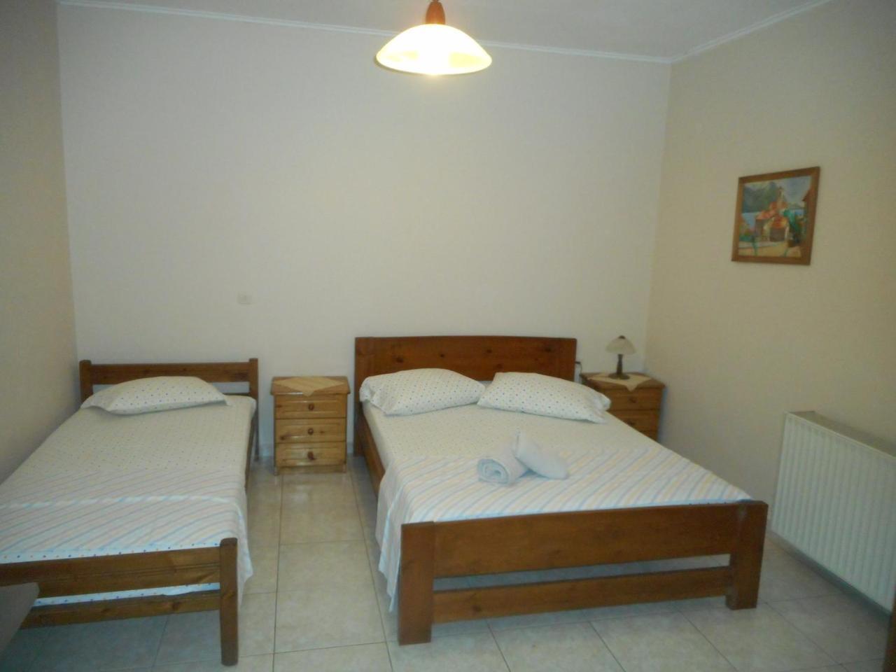 Apartment Ntinas House Tsoukaladhes